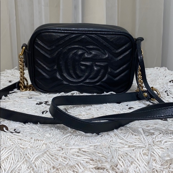 SOLD Gucci Black leather Mini Marmont Camera bag - Picture 7 of 16